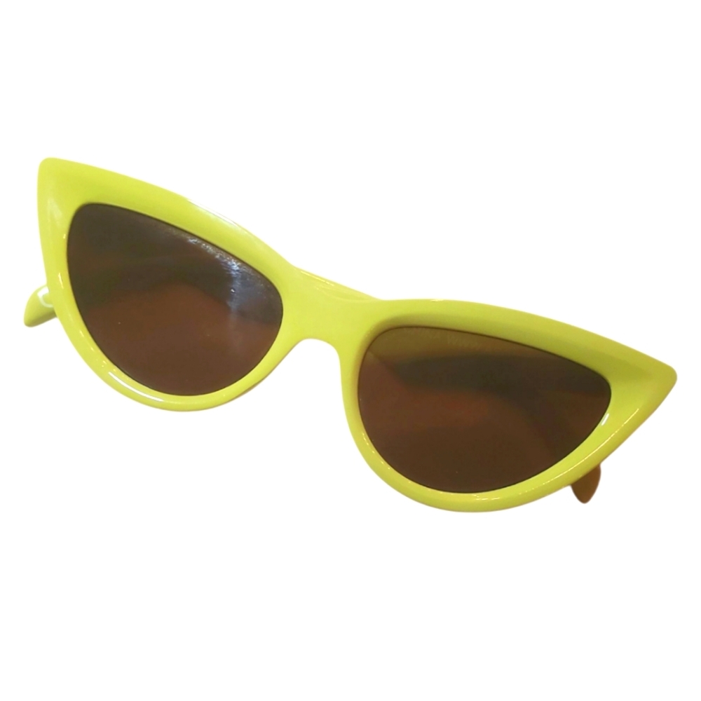Chic Yellow Cat-Eye Sunglasses